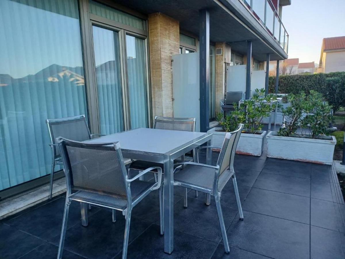 Apartamentos Playa De Portio Льенкрес Экстерьер фото